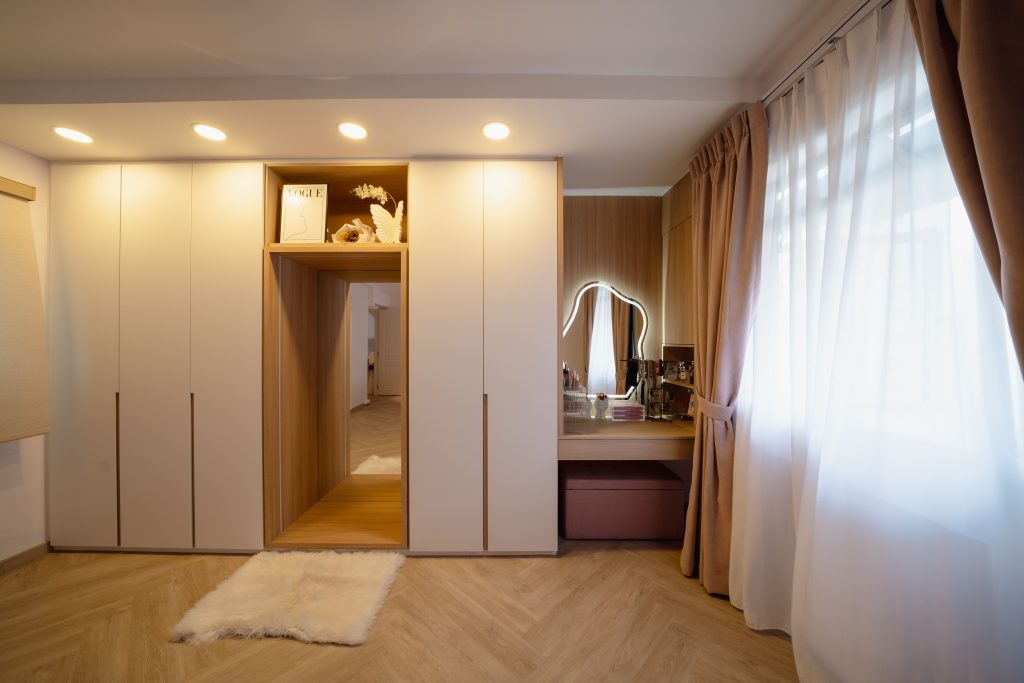 Farmhouse Style Interior Design Bedroom carpentry 2